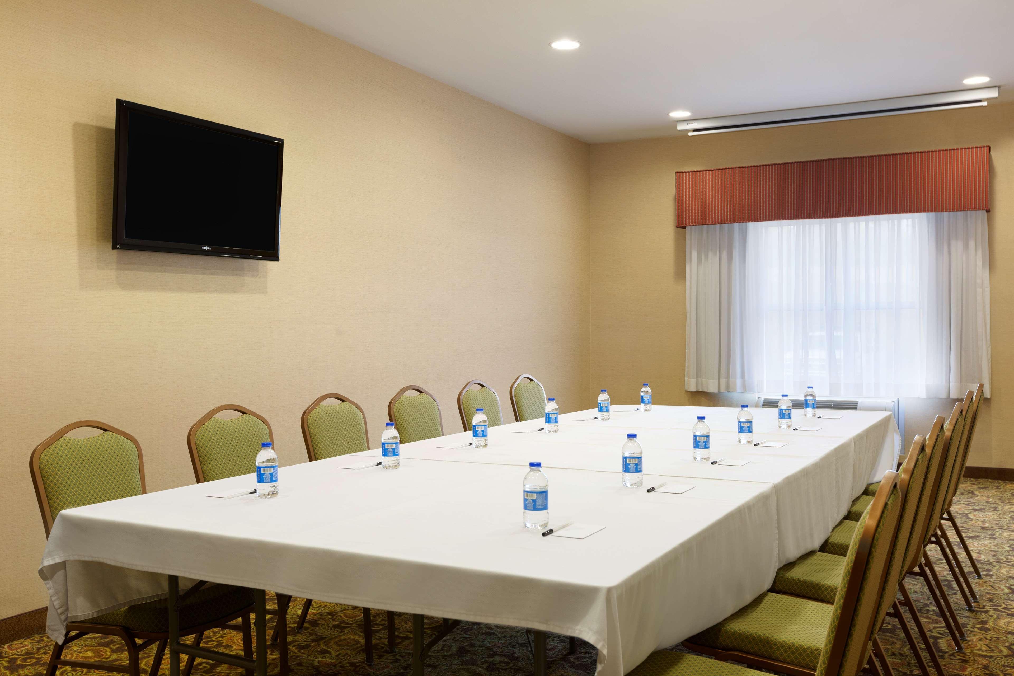 Country & By Radisson, - Hanover, Va Hotel Ashland