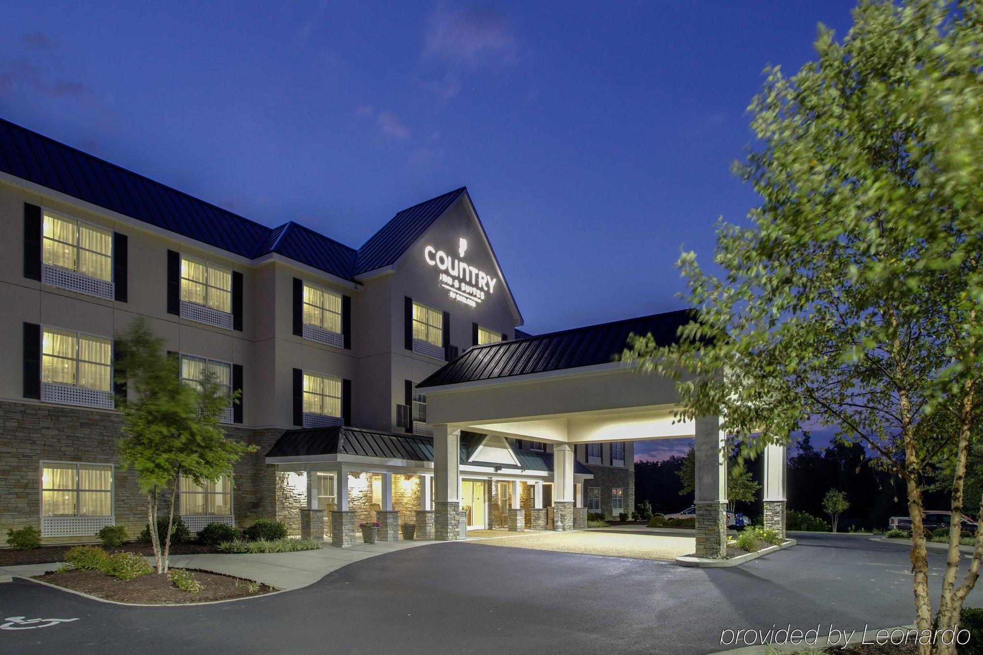 Hotel Country & By Radisson, - Hanover, Va Ashland