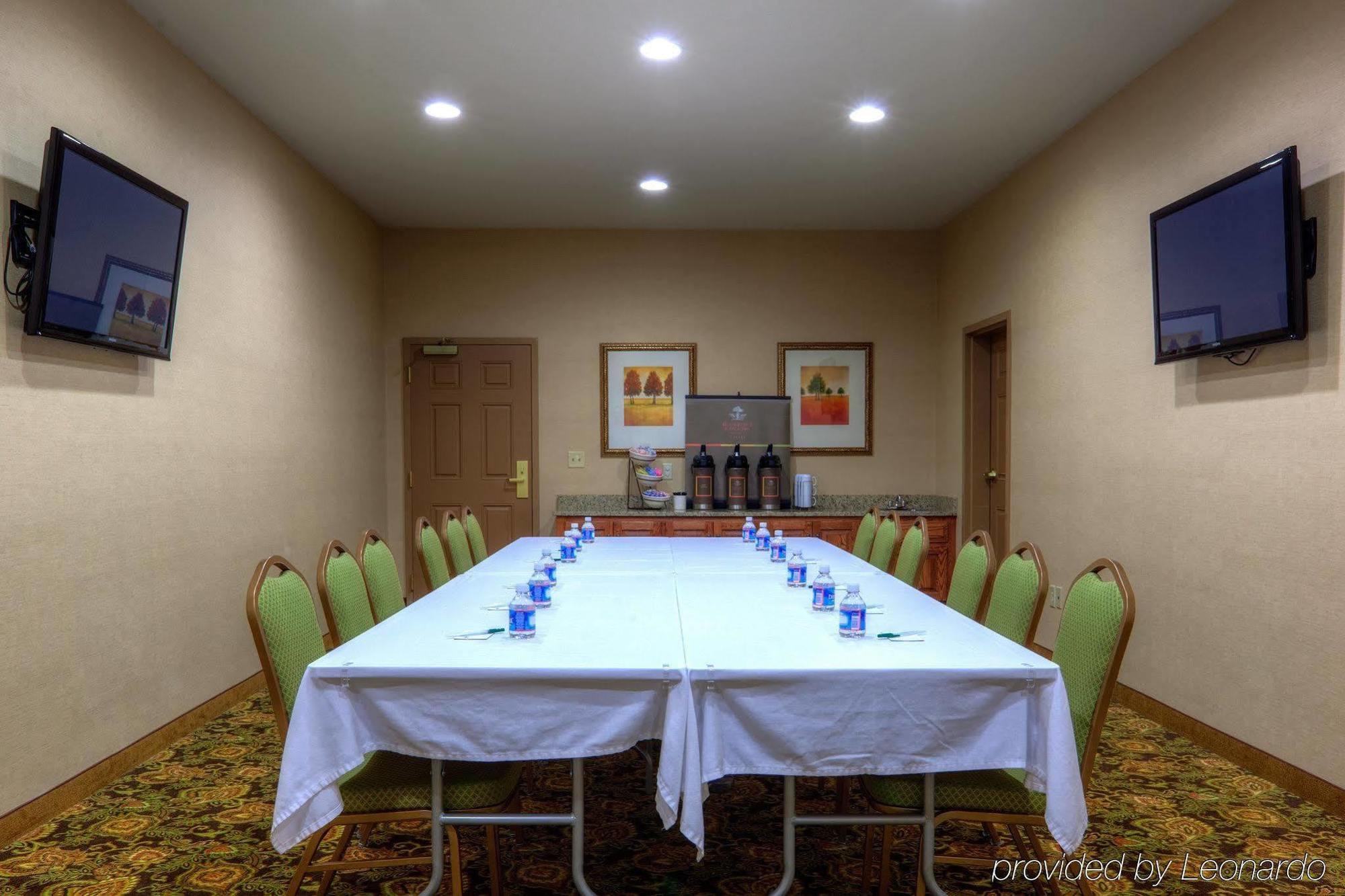 Country & By Radisson, - Hanover, Va Ashland